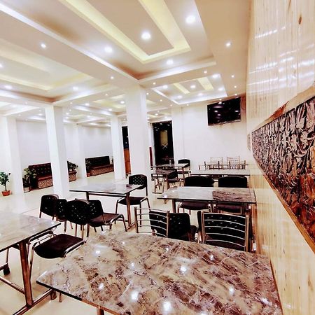 Gulshan Palace By Seven Hills Srinagar By Him Haults Hospitality Exteriör bild